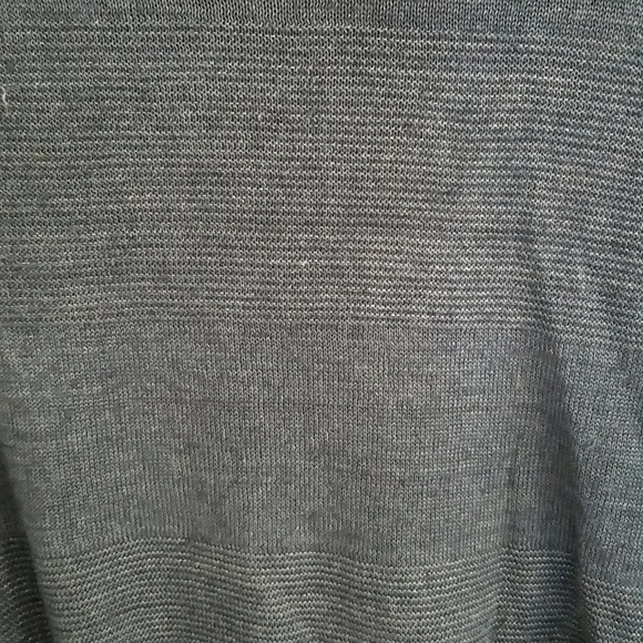 Saks Fifth Avenue mens sweater - Picture 3 of 4